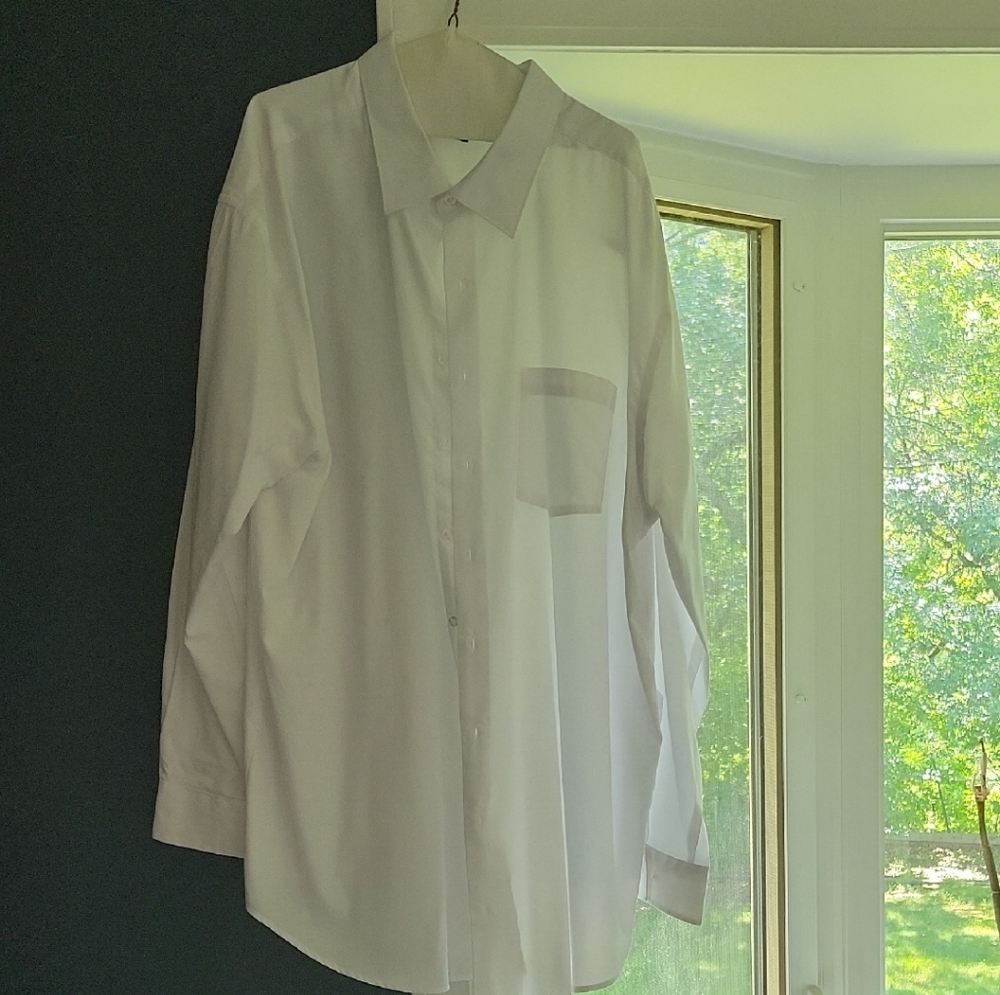 Elegant White Men's Dress Shirt